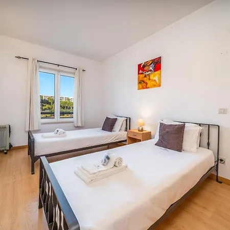 Appartement Pool View In Marina #1976 *